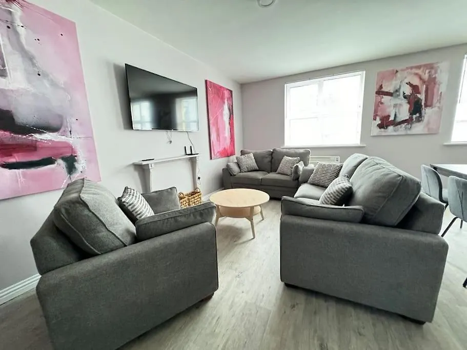 The Art House 8 Galway Apartment