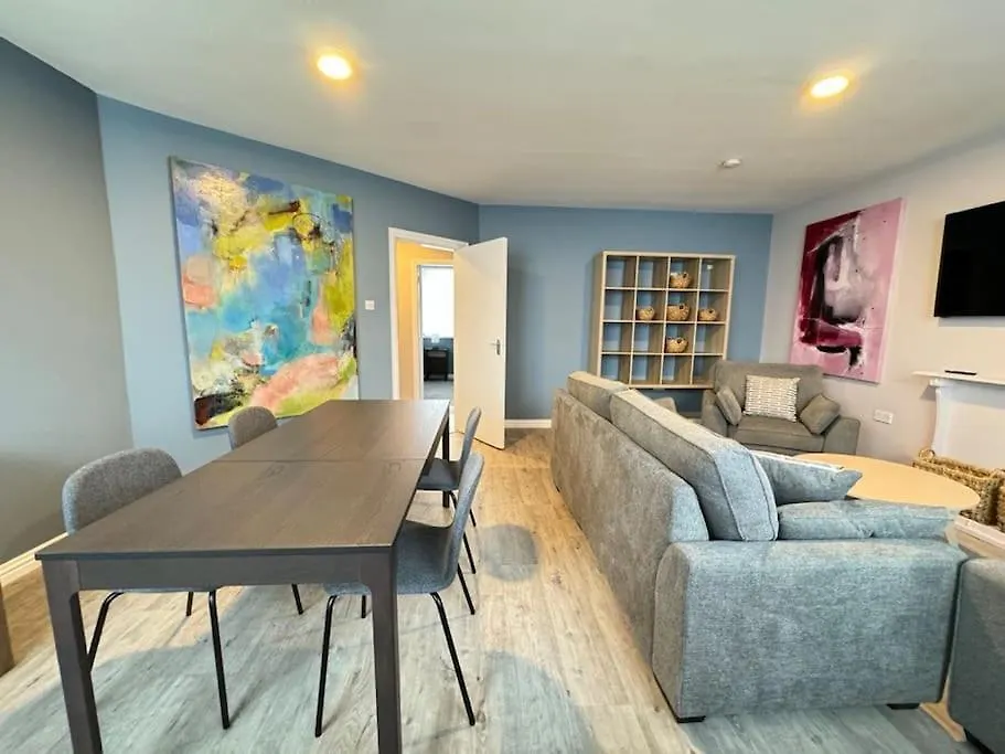 The Art House 8 Galway Apartment 0*,  Ireland